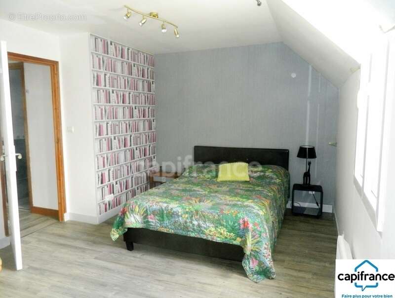 Maison à SAINT-ETIENNE-AU-MONT