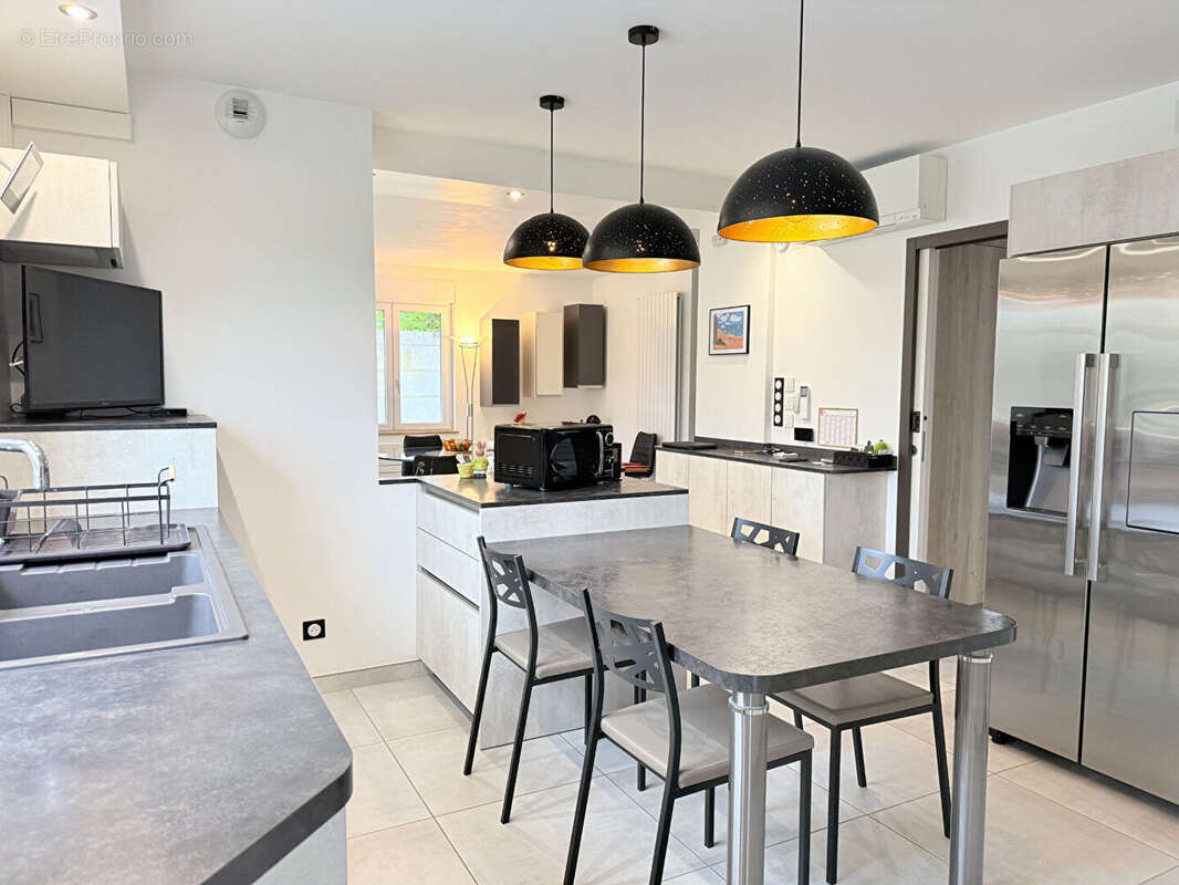 Maison à SAINT-DOULCHARD