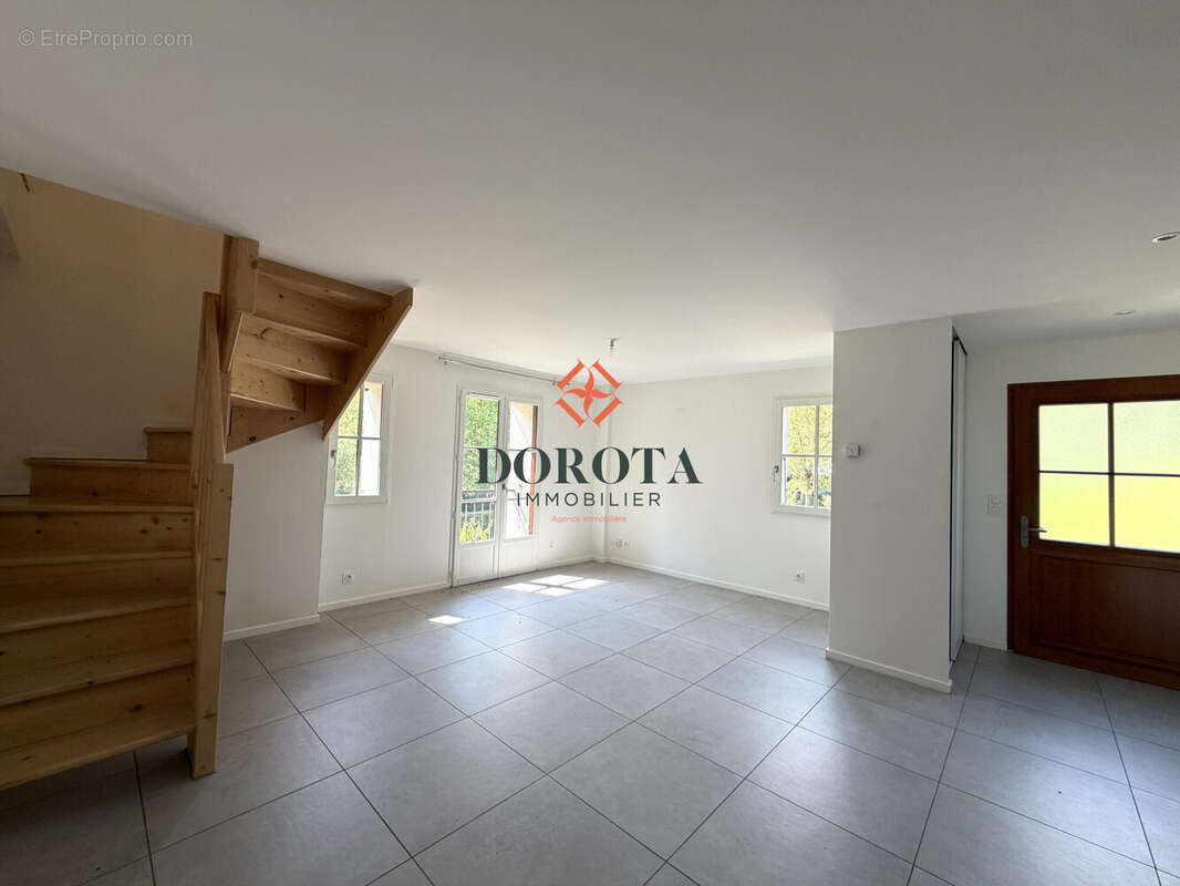 Appartement 60 m² à Saint-Ismier  - photo 5