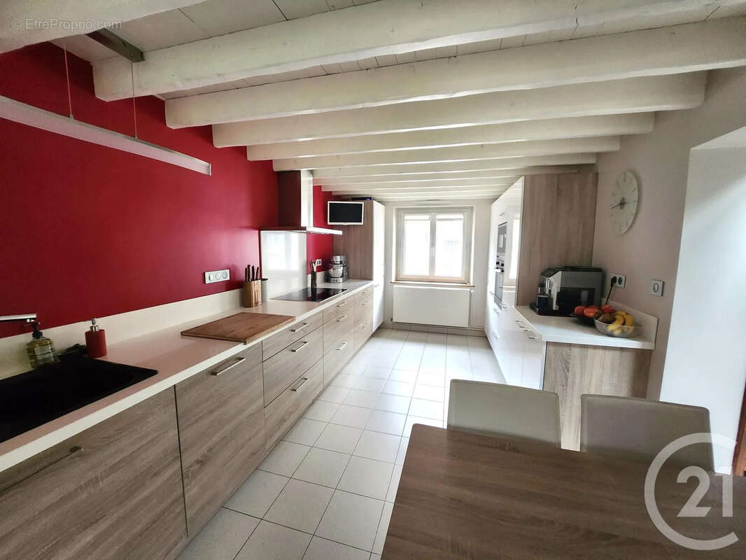 Maison à OISSERY