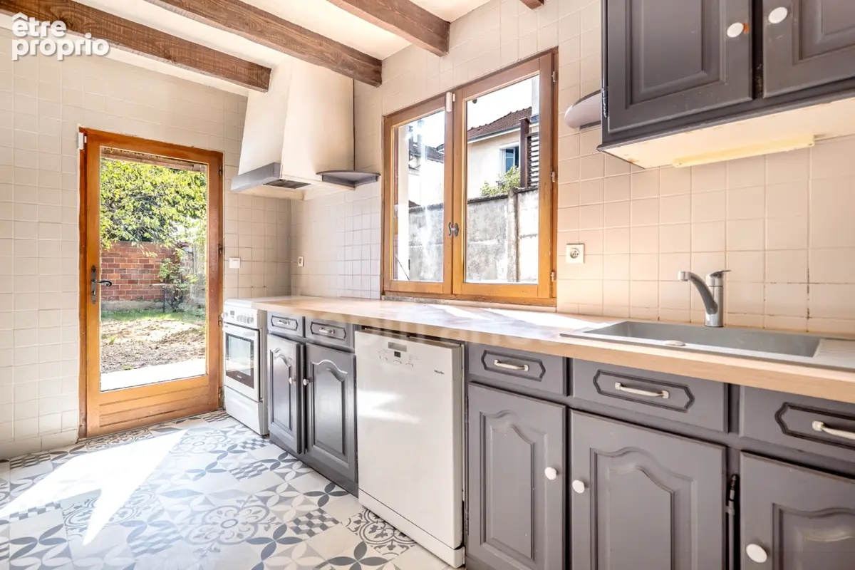 Maison à vendre 7 pièces VERSAILLES (78) - photo 5