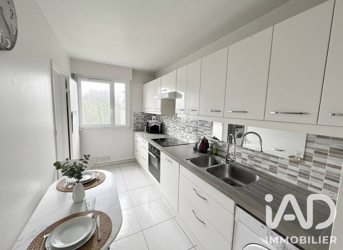 Appartement 76 m² à Sarcelles  - photo 1