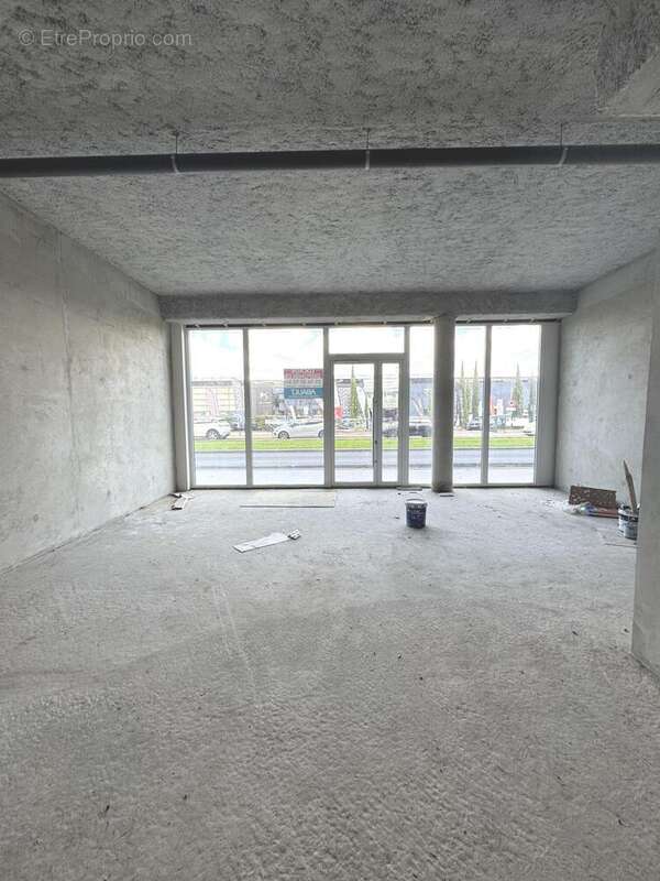 Commerce à LE BOUSCAT