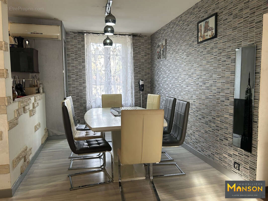 Appartement à NEUVES-MAISONS