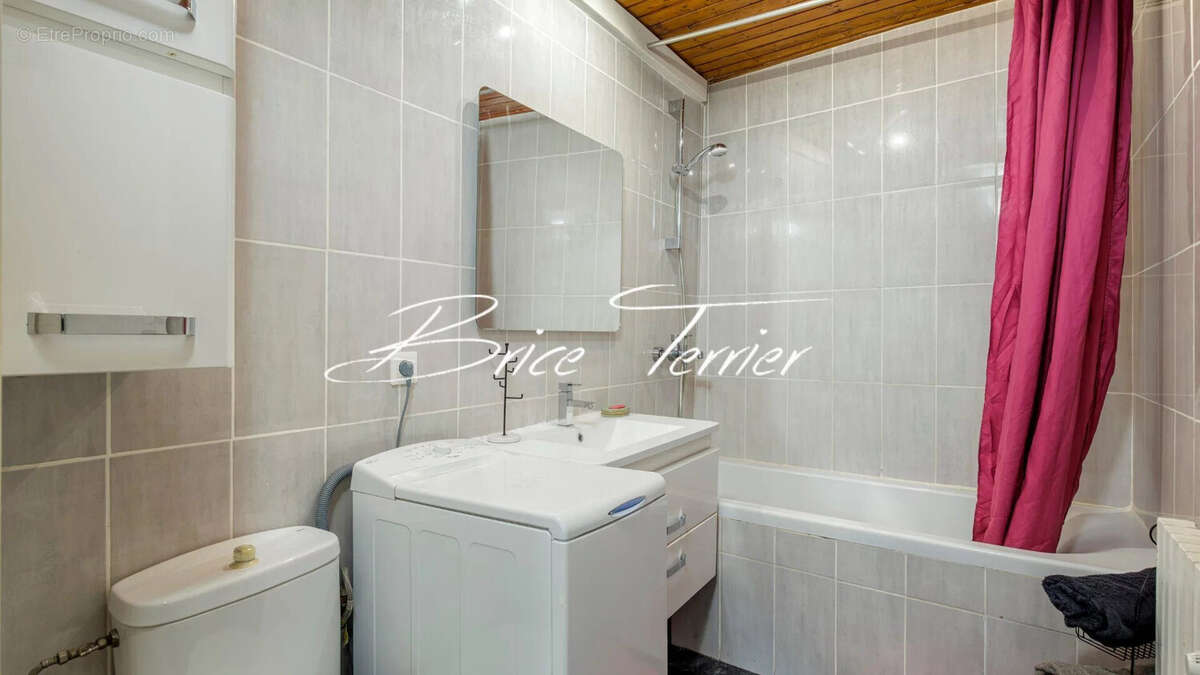 Appartement 43 m² à Thones  - photo 6