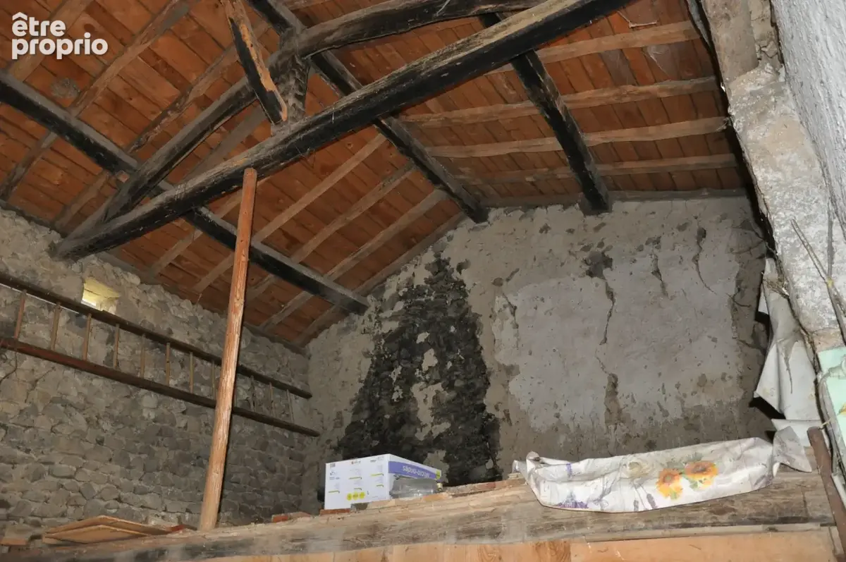 Jolie petite maison de campagne en pierre de granite, avec trois petites chambres et un terrain de 1320 m2 - photo 11