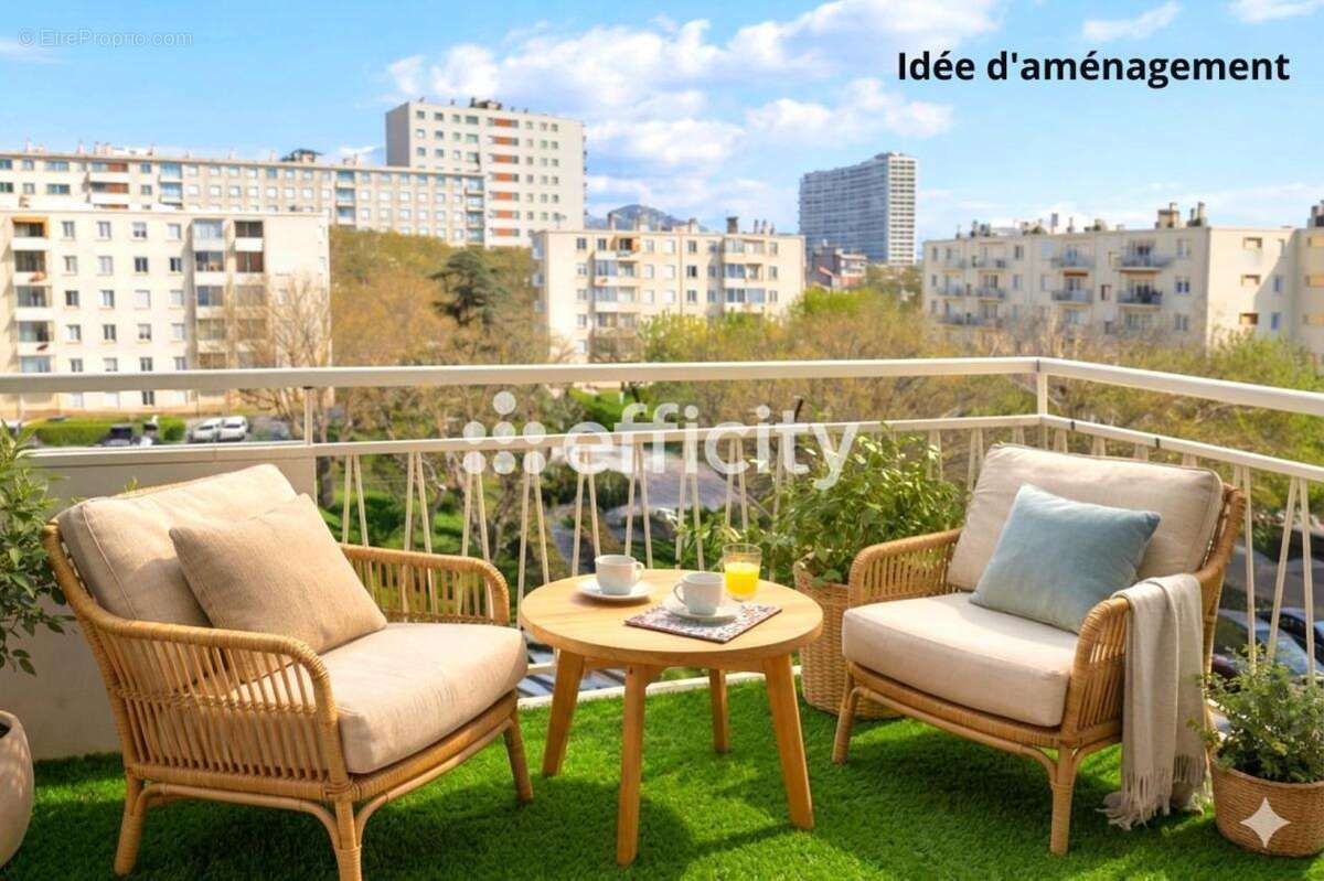 Appartement à MARSEILLE-8E