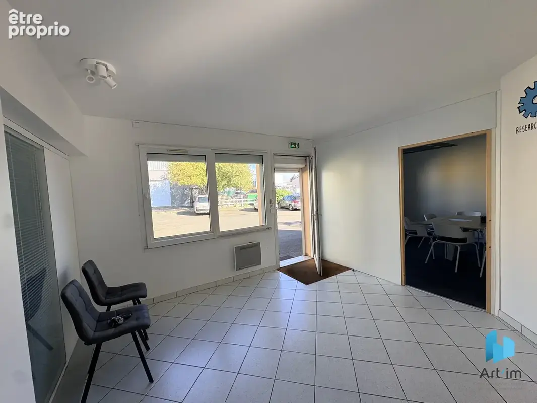 Bureaux et ateliers disponibles - photo 9