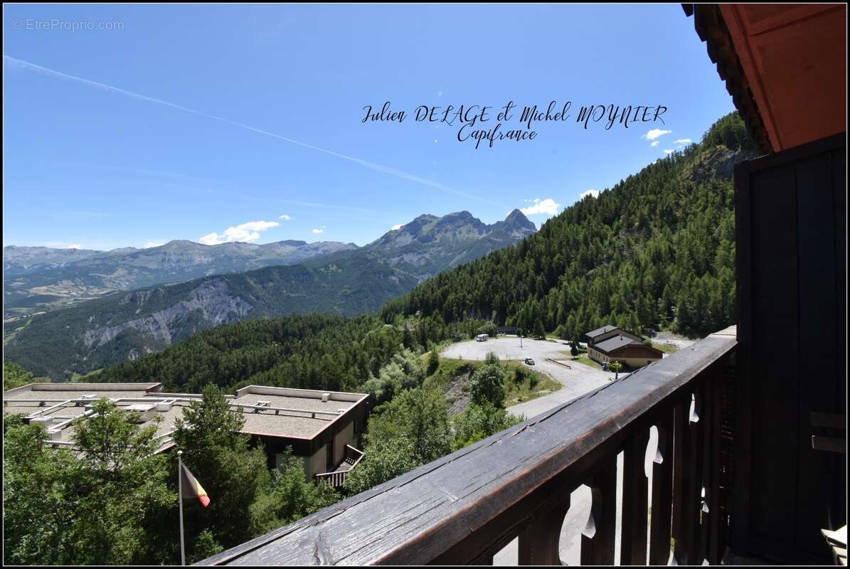 Pra Loup – Appartement plein sud avec vue panoramique, balcon, cave et casier à skis - photo 4