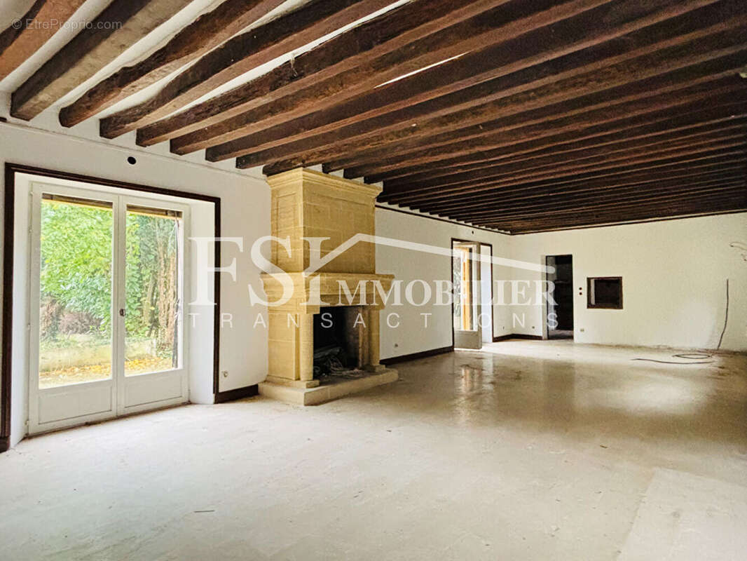 Maison à SAINT-LEU-LA-FORET