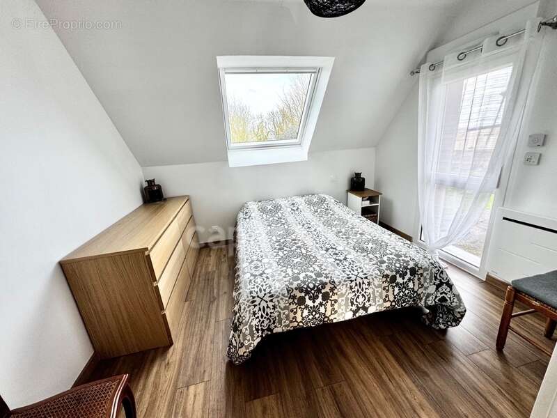 Maison familiale 137 m² – 4 chambres – Grand garage – Terrain clos 903 m² TREGLONOU (29) - photo 6