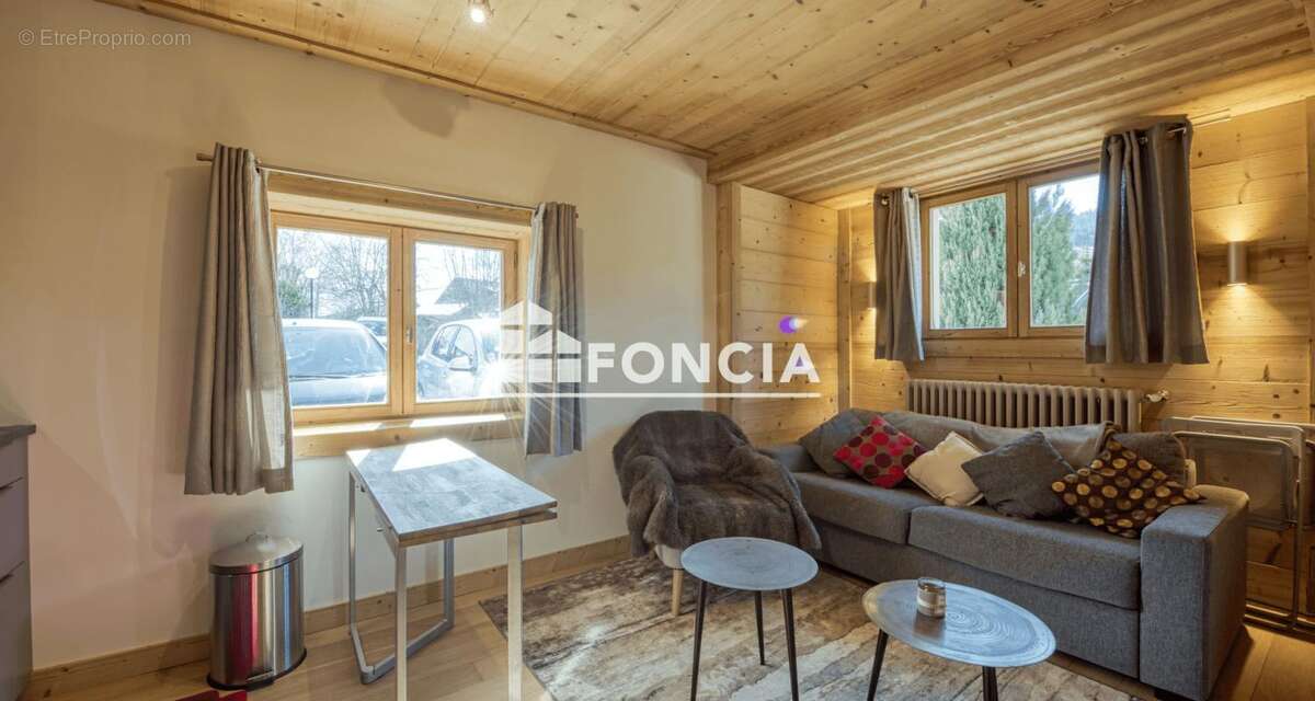 Appartement à DEMI-QUARTIER