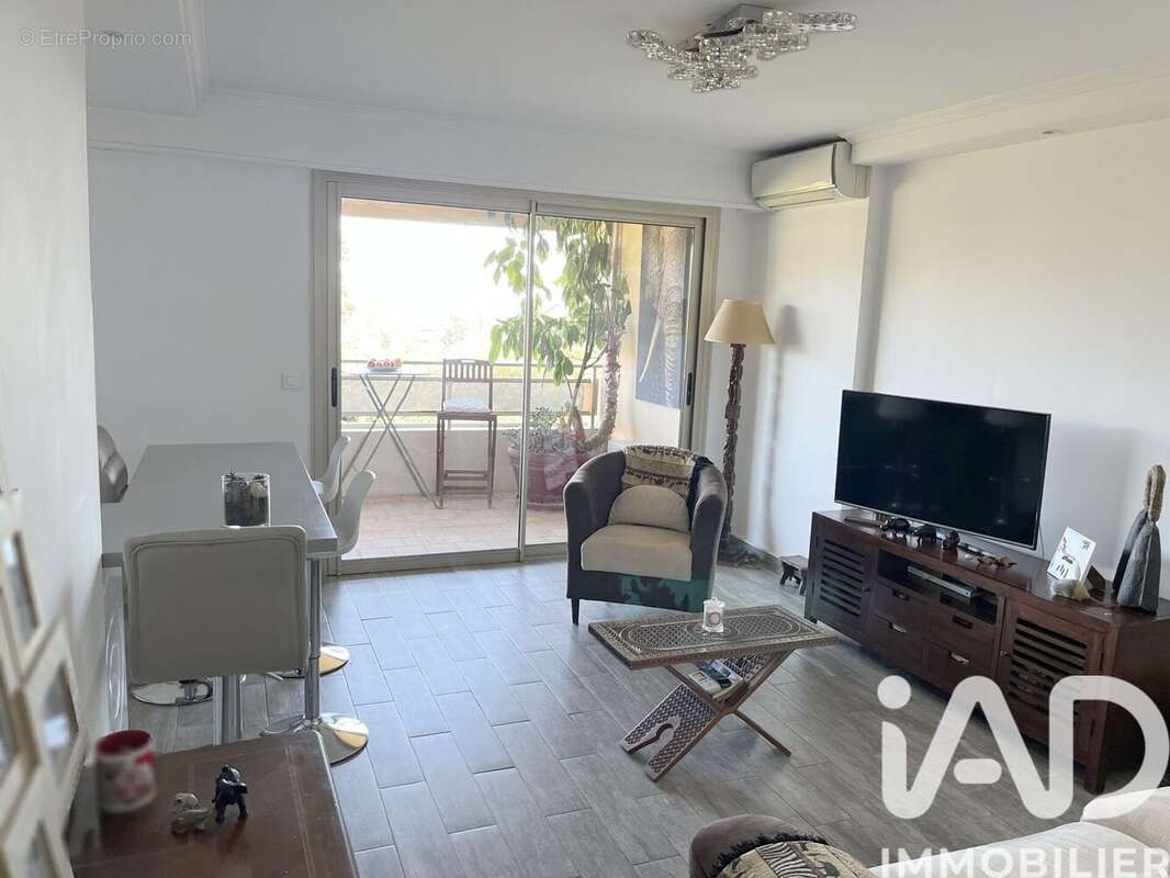 Photo 4 - Appartement à VILLENEUVE-LOUBET