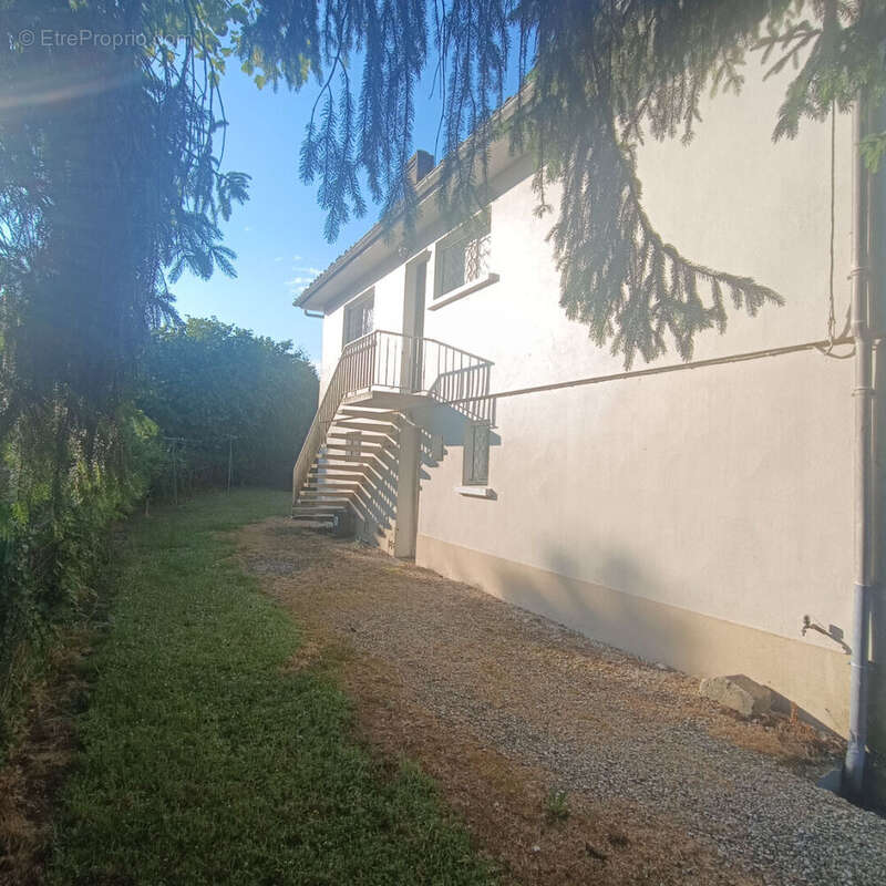 Maison à COGNAC