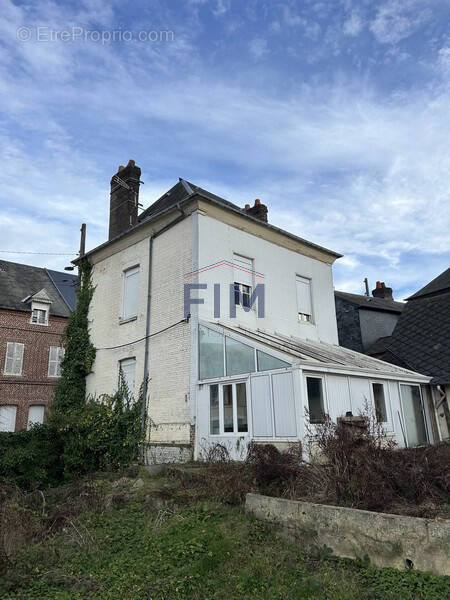 Maison à NEUFCHATEL-EN-BRAY