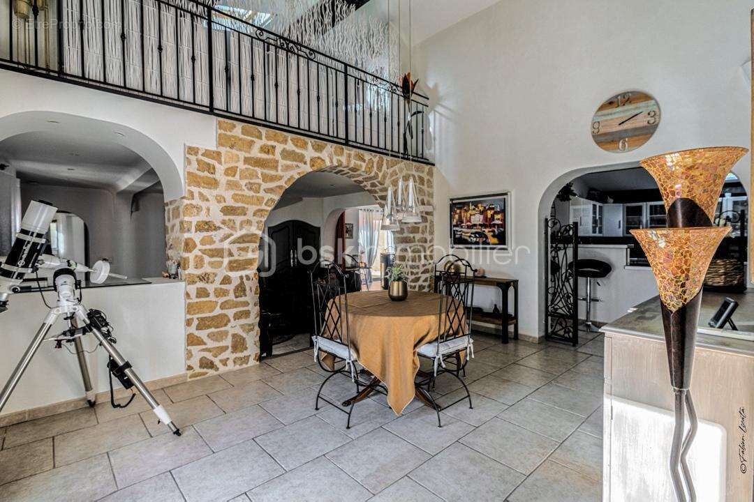 Maison à TARADEAU