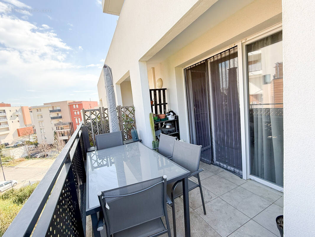 Appartement à MARSEILLE-14E