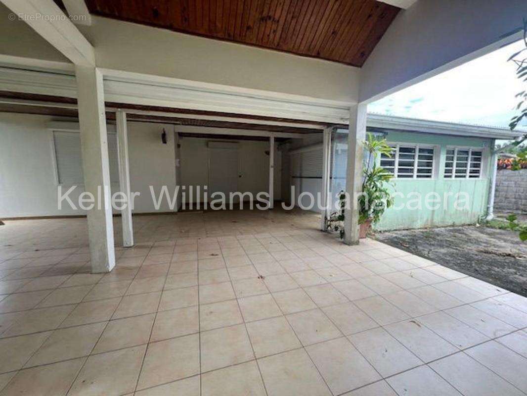 Maison à FORT-DE-FRANCE