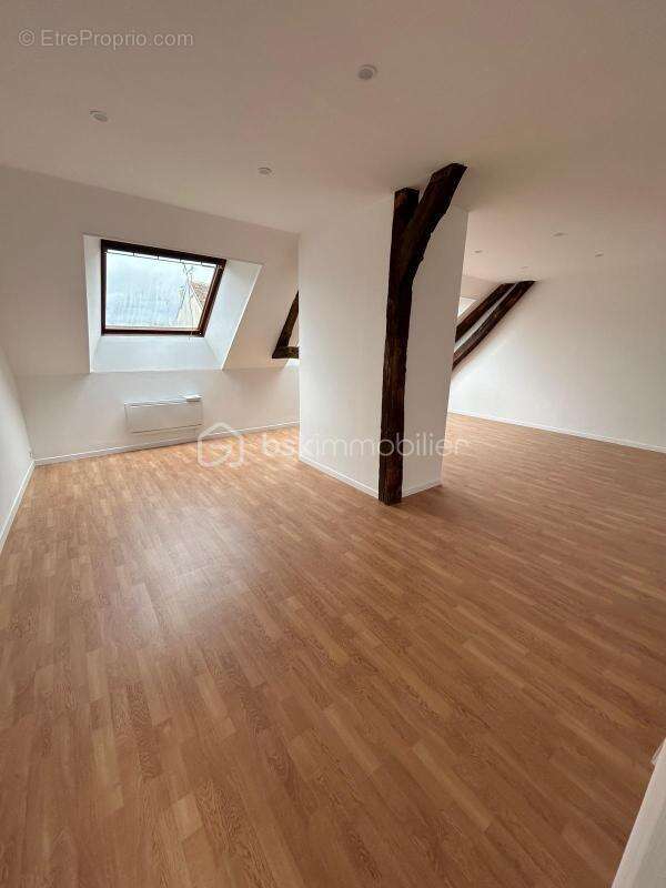 Appartement à SENS