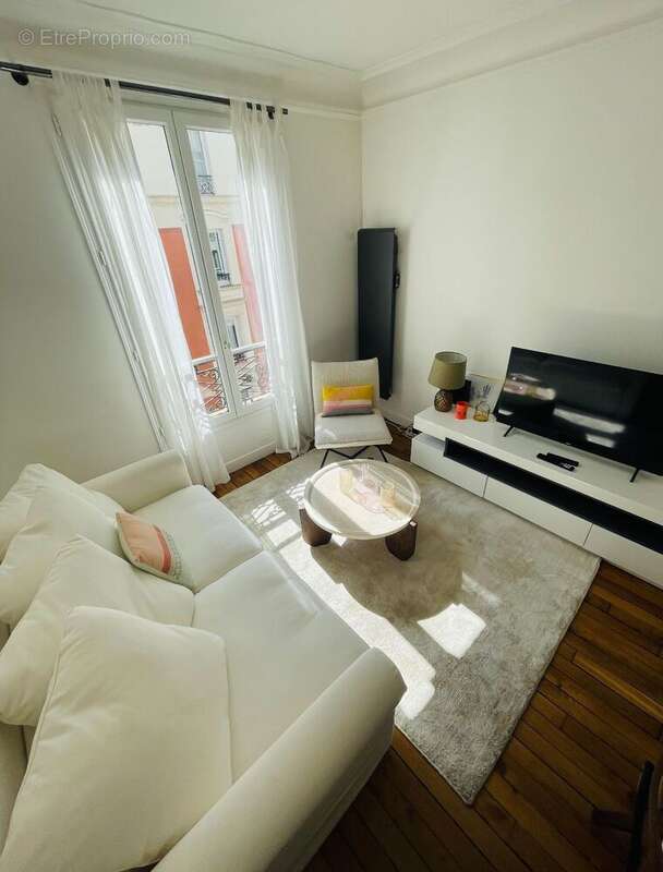 Photo 2 - Appartement à PARIS-16E