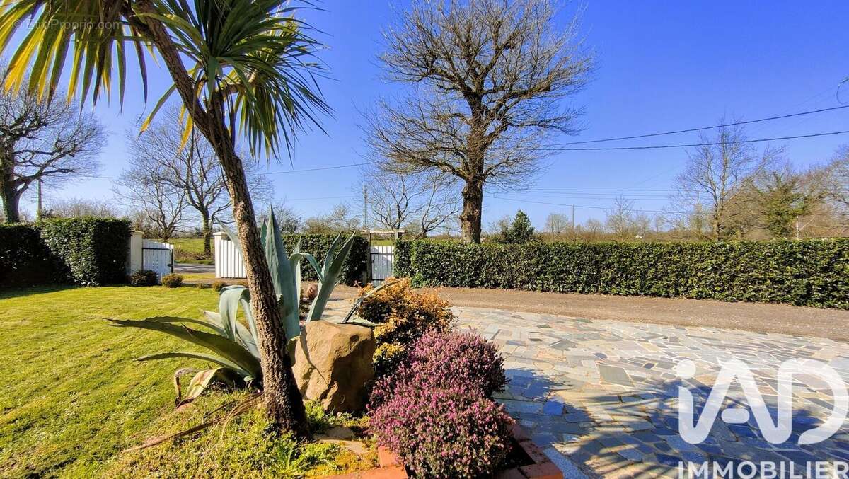 Photo 5 - Maison à GROSBREUIL