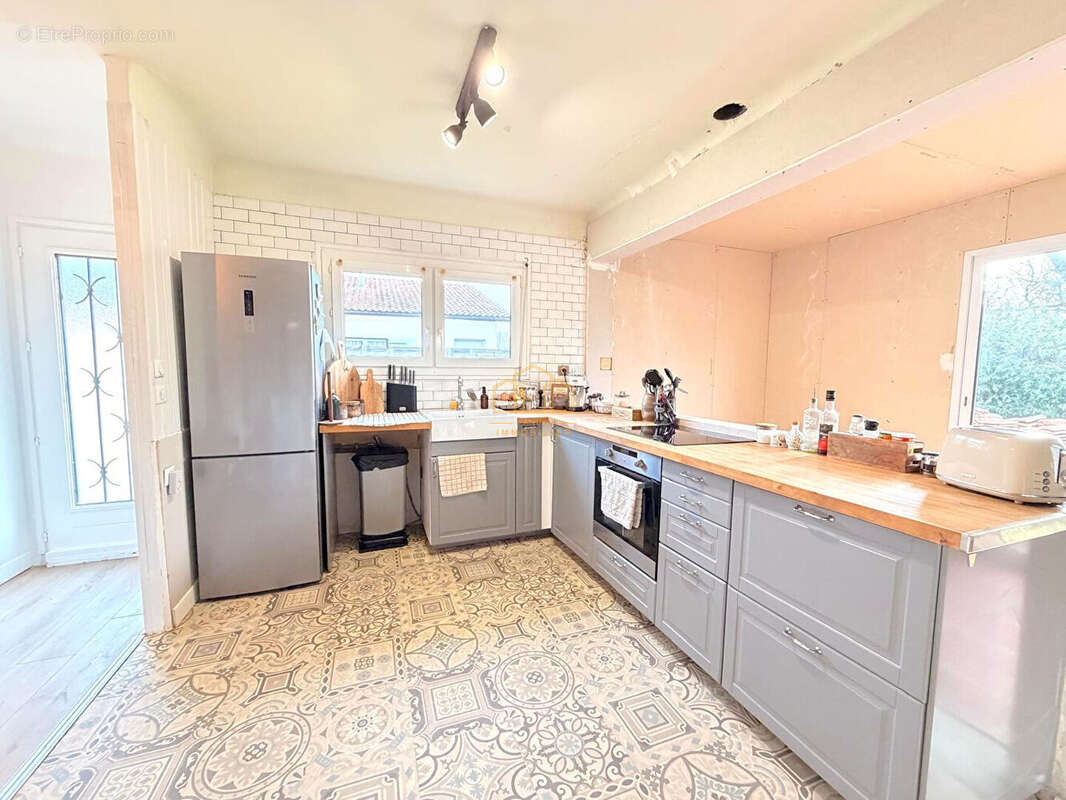 Maison à PARENTIS-EN-BORN