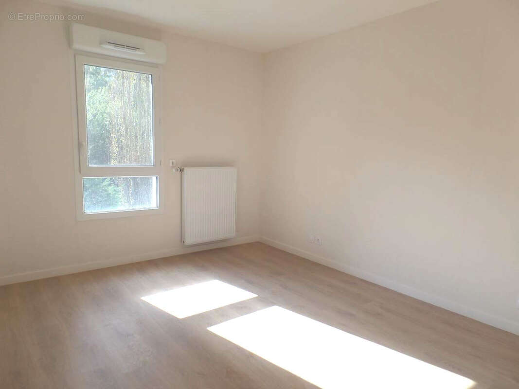 Appartement à GIERES