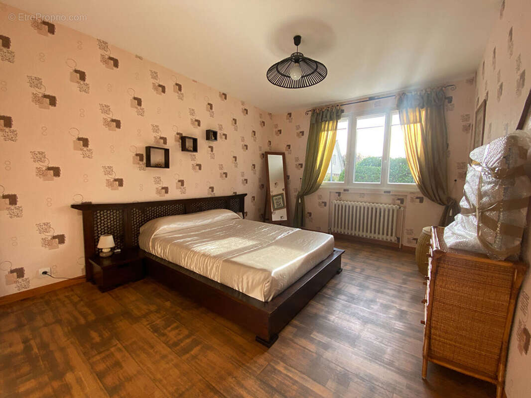 Maison à ORMOY-VILLERS