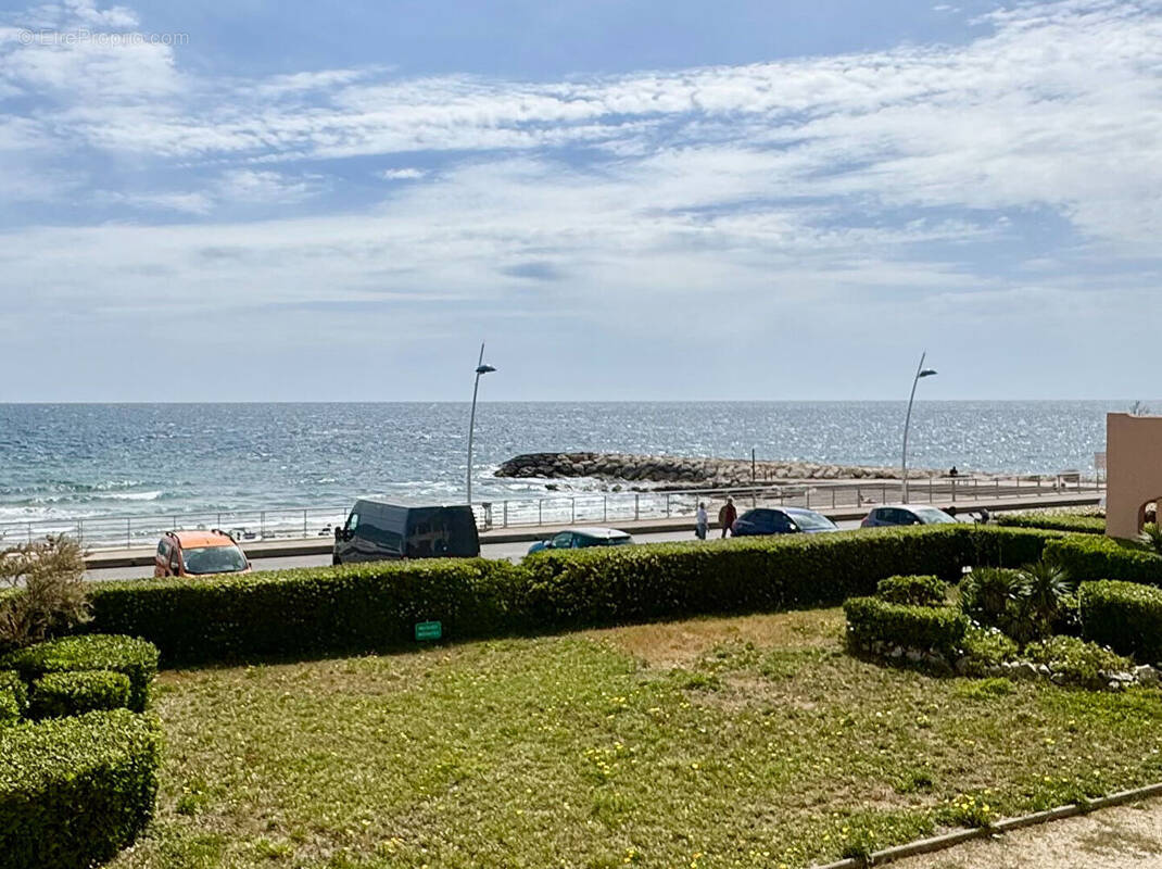 Appartement à SAUSSET-LES-PINS