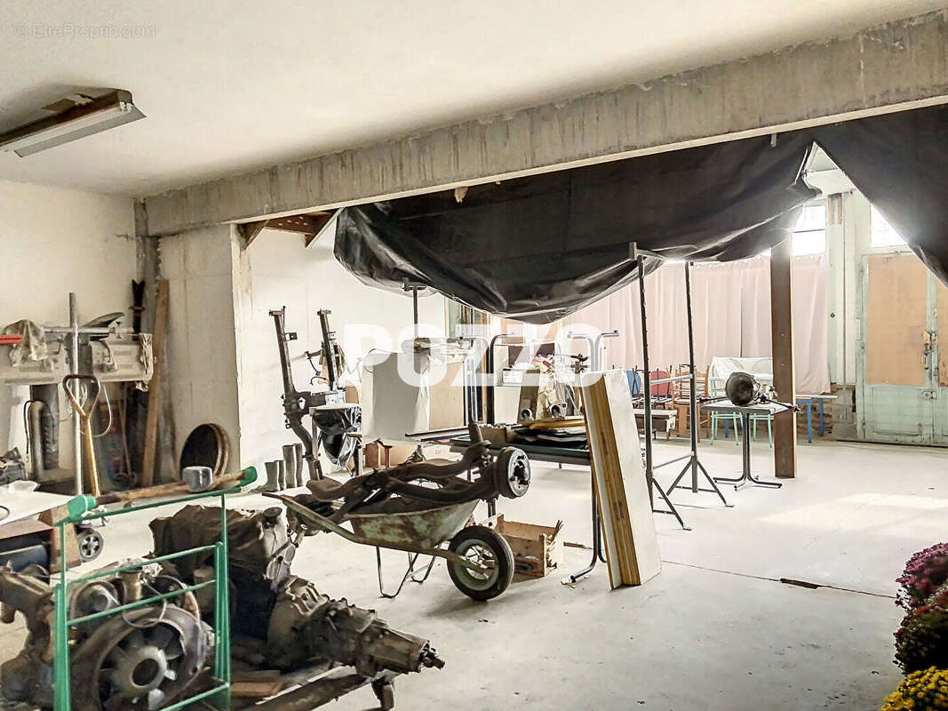 A Vendre - Pontorson - Immeuble 450 m² - centre-ville - photo 5