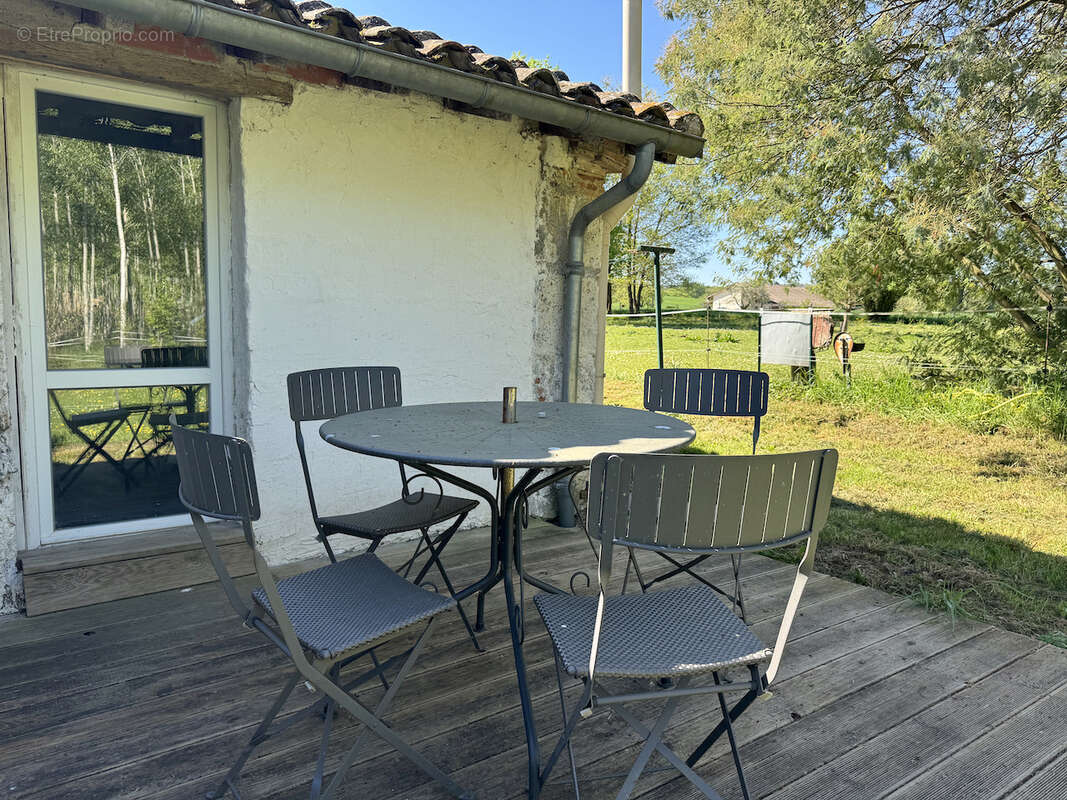 Maison à CASTELMORON-SUR-LOT