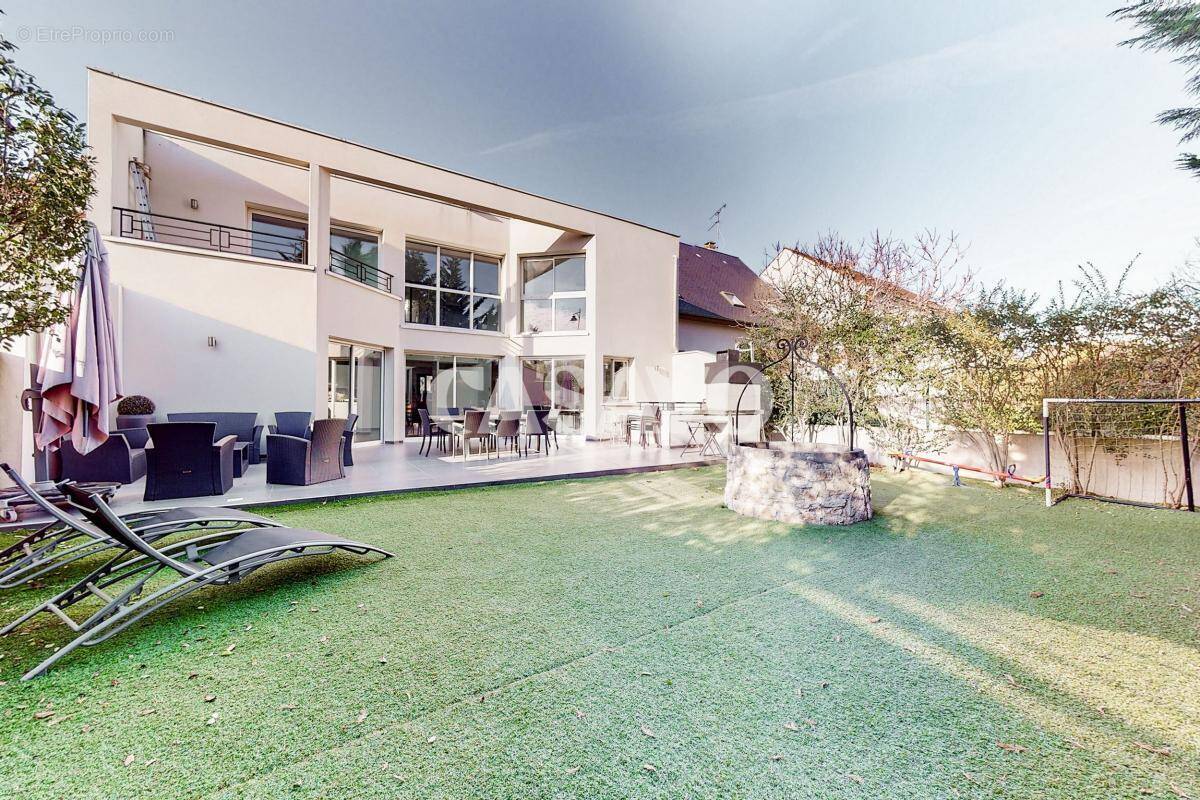 Maison à MAISONS-ALFORT