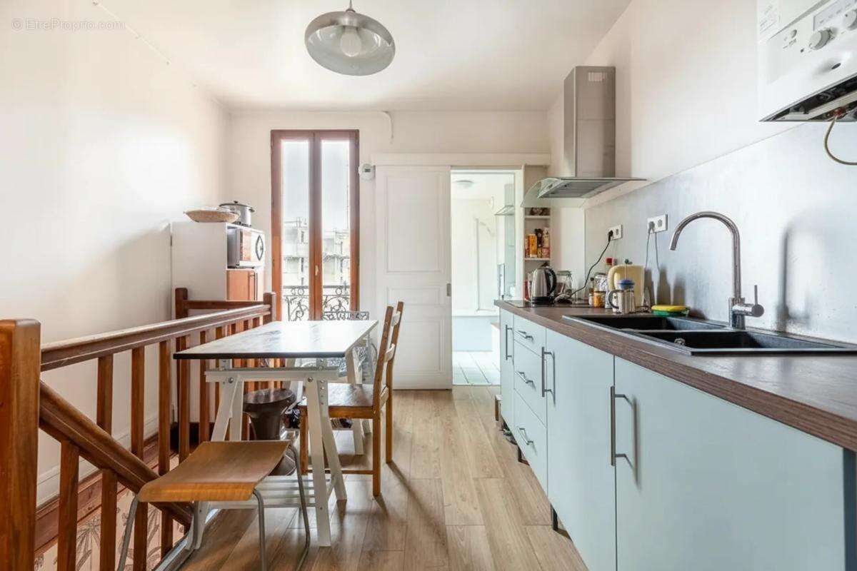 Appartement à AUBERVILLIERS