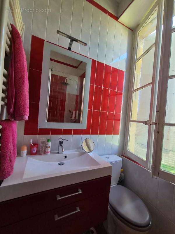Maison 180 m² à Cognac  - photo 16
