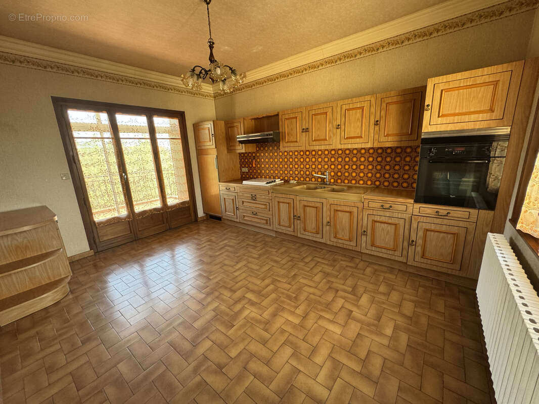 Maison à LE PEAGE-DE-ROUSSILLON