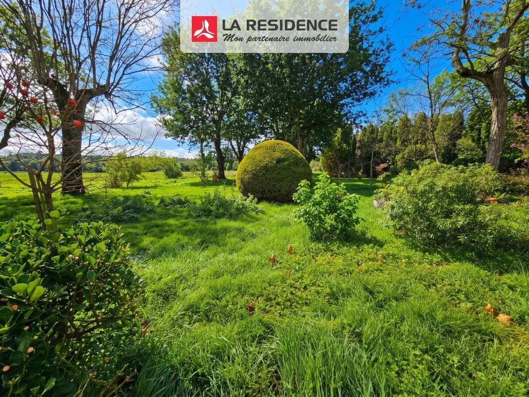 Maison 392 m² à Castelnaudary  - photo 9