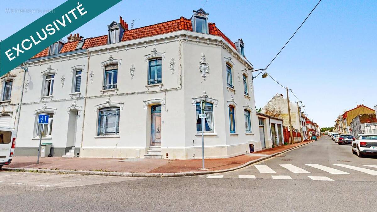 Photo 1 - Maison à SAINT-OMER