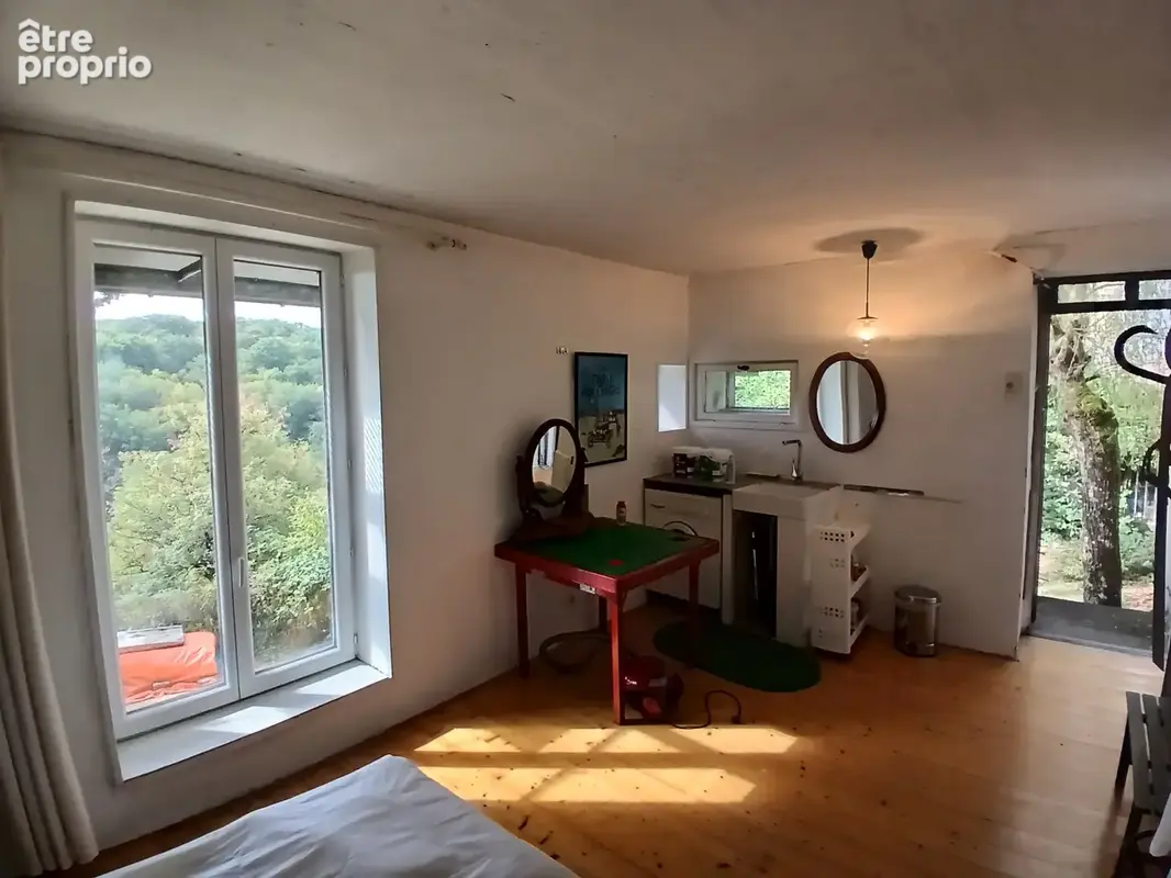 Vue panoramique depuis cette maison de caractère dans le bourg de Champallement, Bourgogne. - photo 44