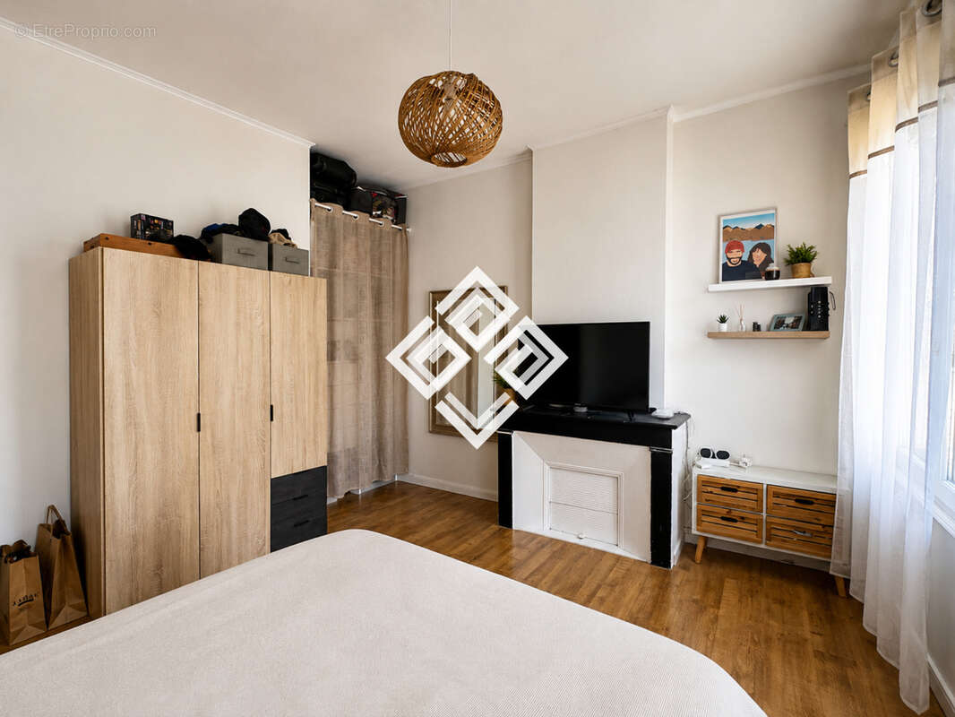 Appartement de caractère en centre-ville de Narbonne - photo 10