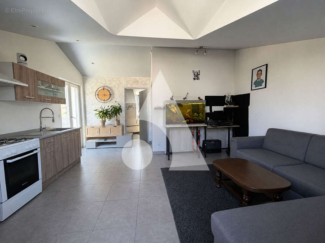 Appartement à VIVIERS-DU-LAC