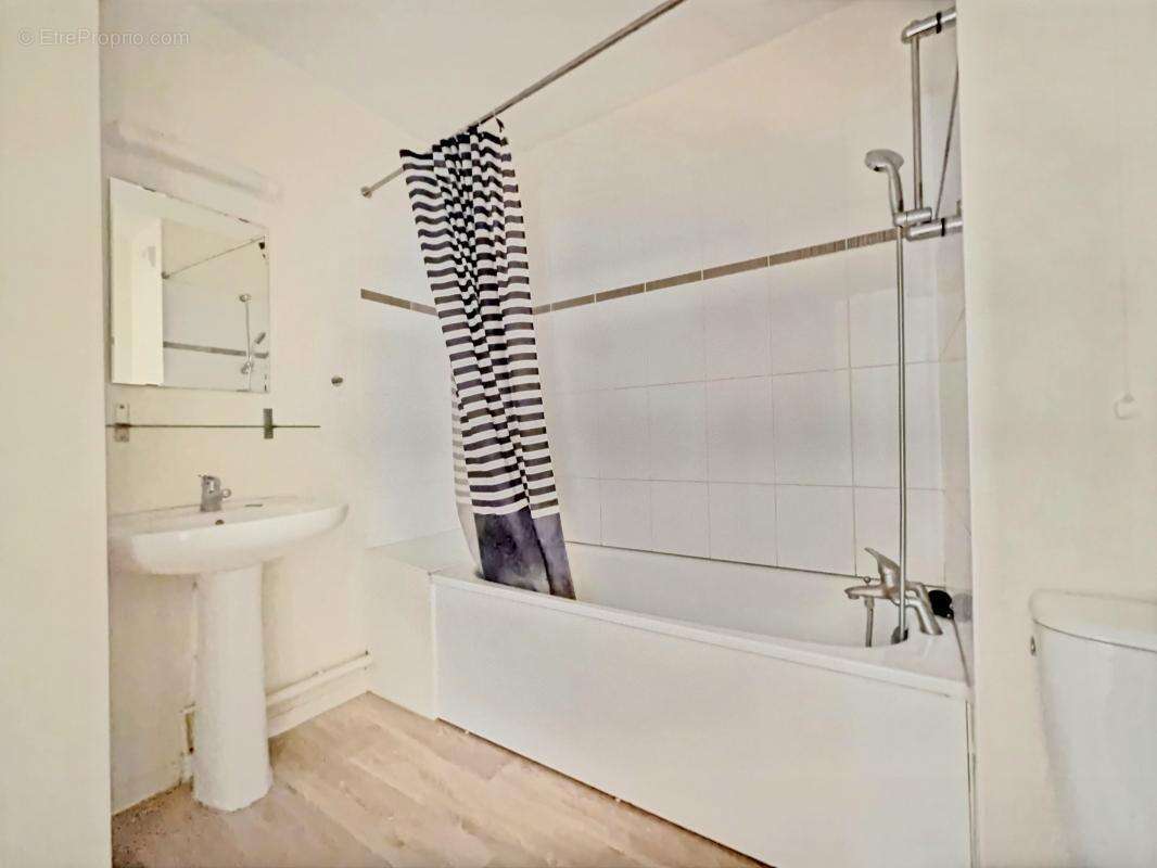 Appartement T2 avec balcon et place de parking en sous-sol, rare DPE : A - photo 7