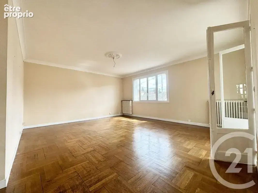 Maison 6 pièces 166 m² à vendre à Limoges (87000) - photo 2