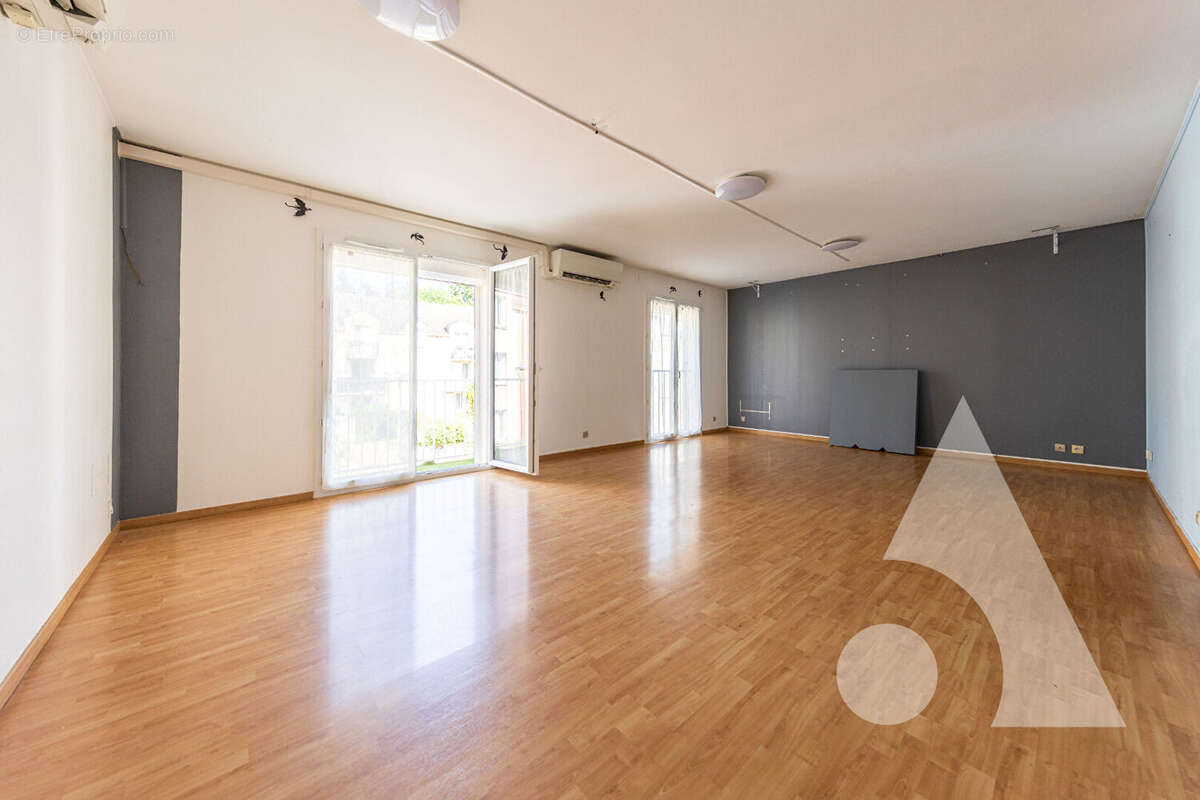 Appartement à LISSES