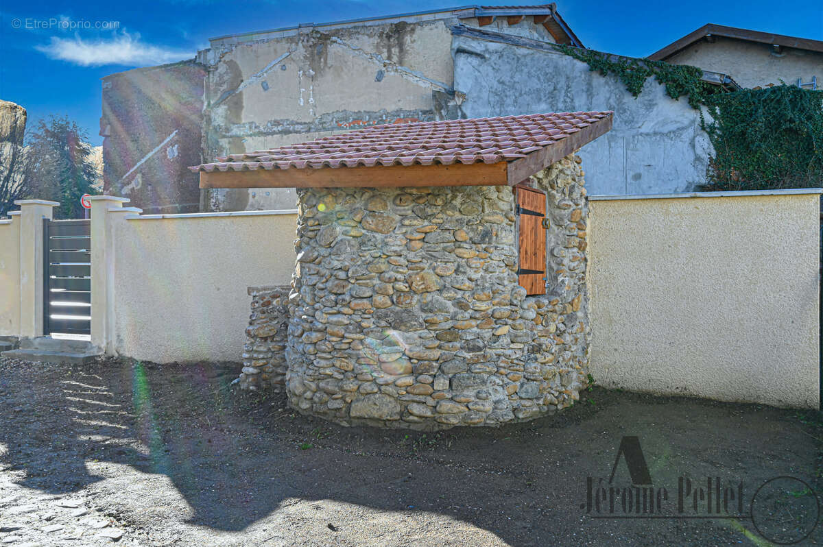 Maison à TERNAY