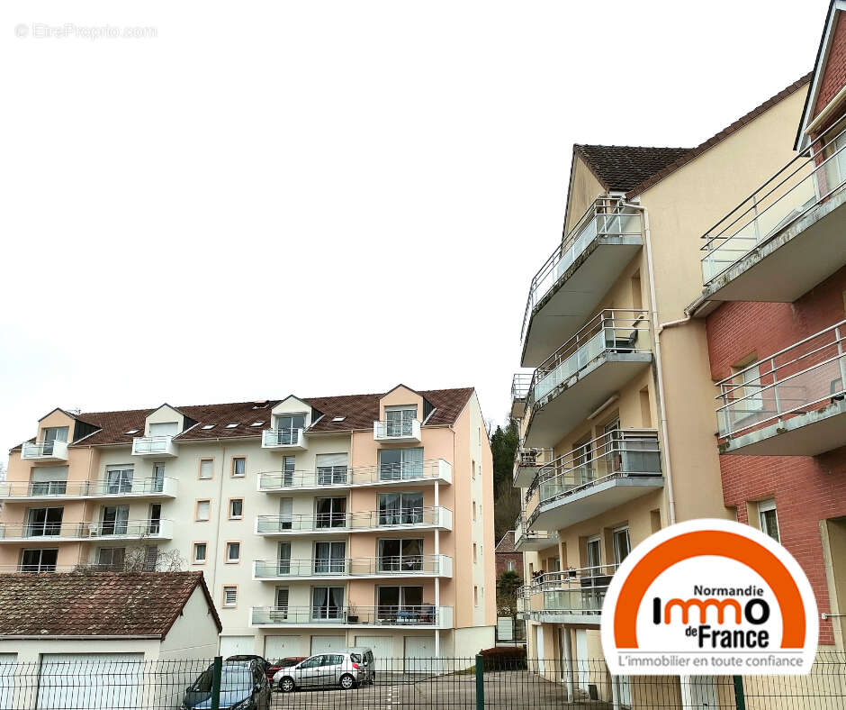 Appartement à LILLEBONNE