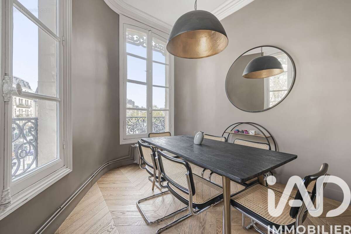 Photo 4 - Appartement à PARIS-2E