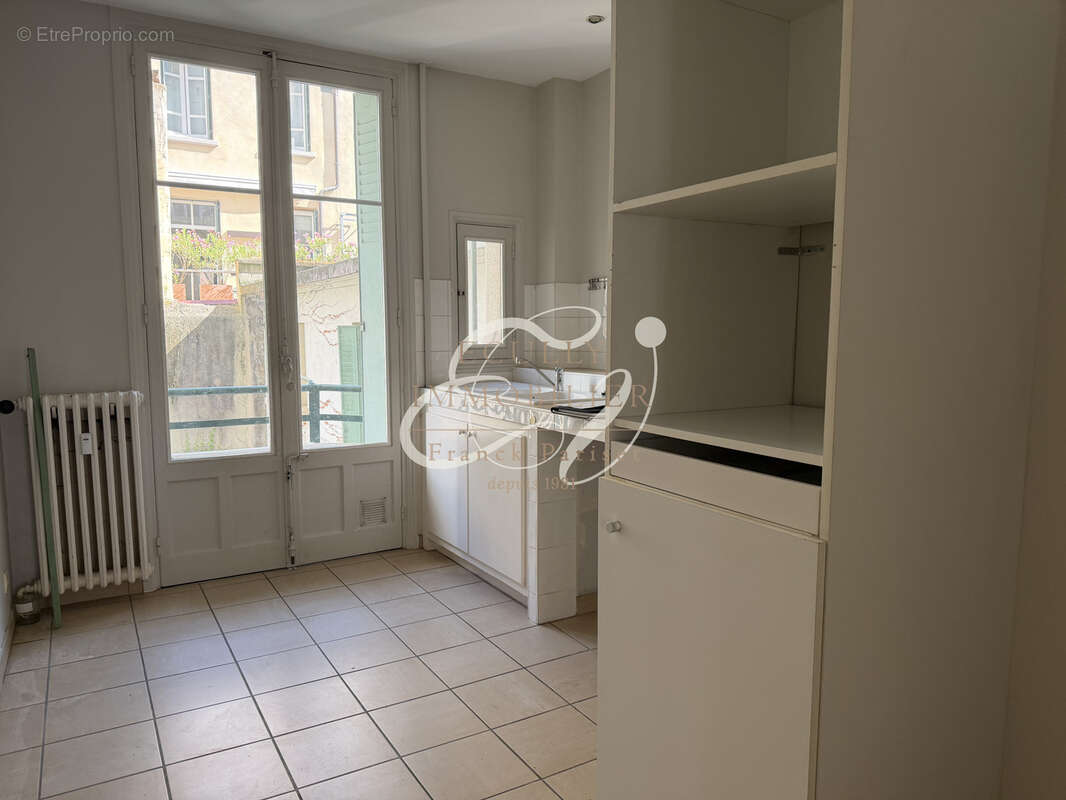 Vente lyon 69006 appartement 3 pieces lumineux calme - photo 4