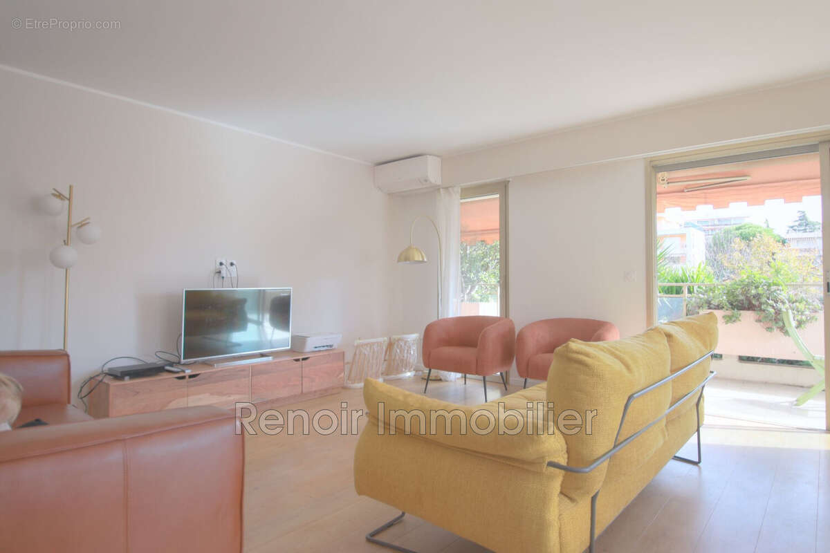 Appartement à CAGNES-SUR-MER