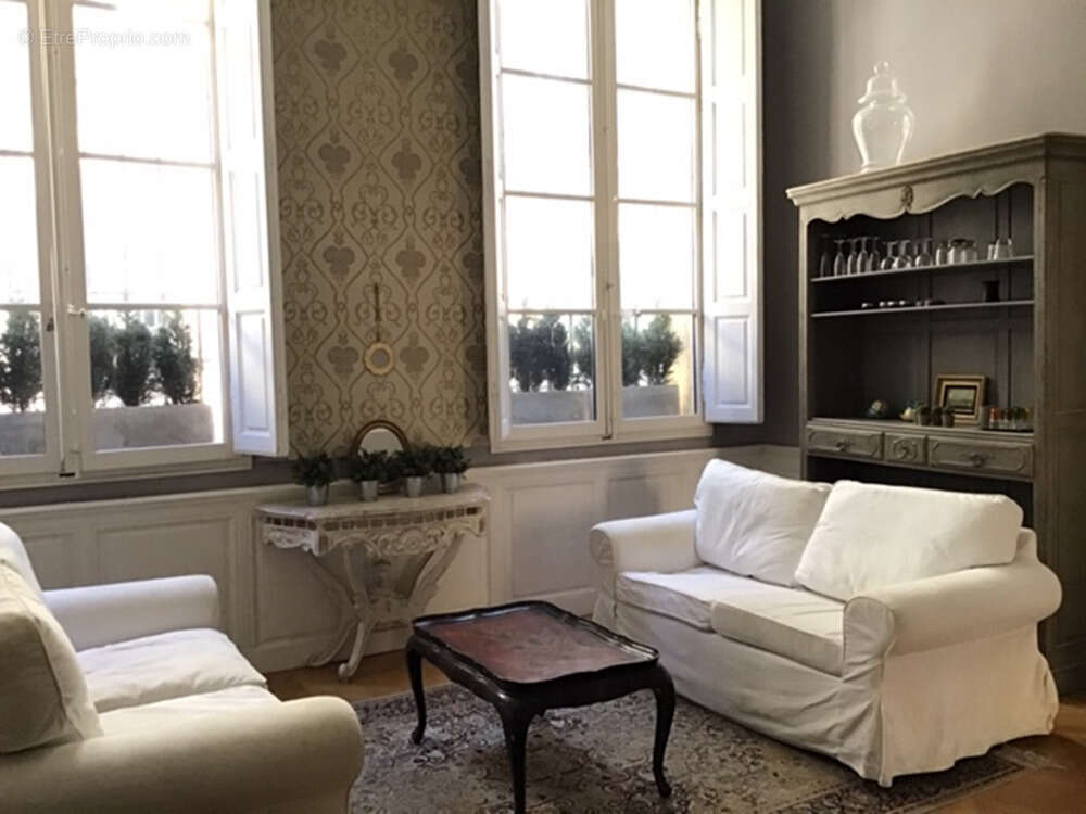 Centre ville aix en provence - appartement et garage a vendre - photo 2