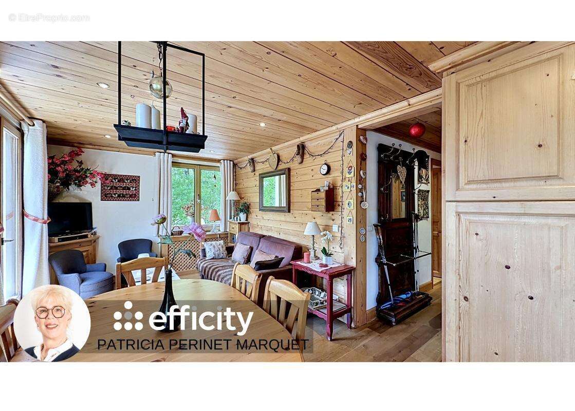 Appartement à COMBLOUX